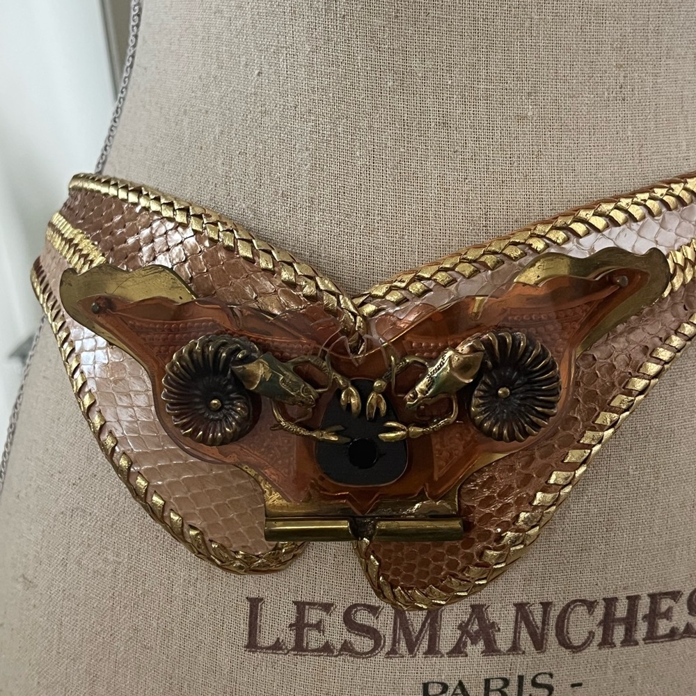 Layzza Real Leather Stylish Horns Design Belt